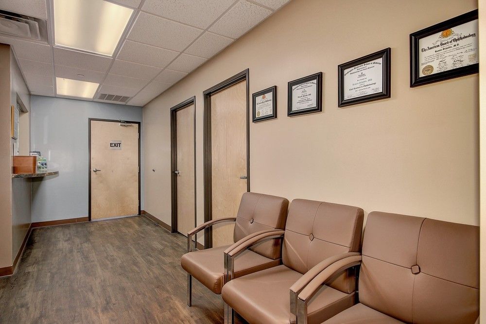 East Valley Medical Office Condo | For Lease: 604 W Warner Rd Bldg B, Chandler, AZ 85225